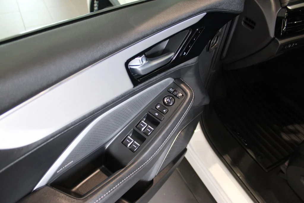 New 2026 Platinum White Pearl Acura Technology Package image 29