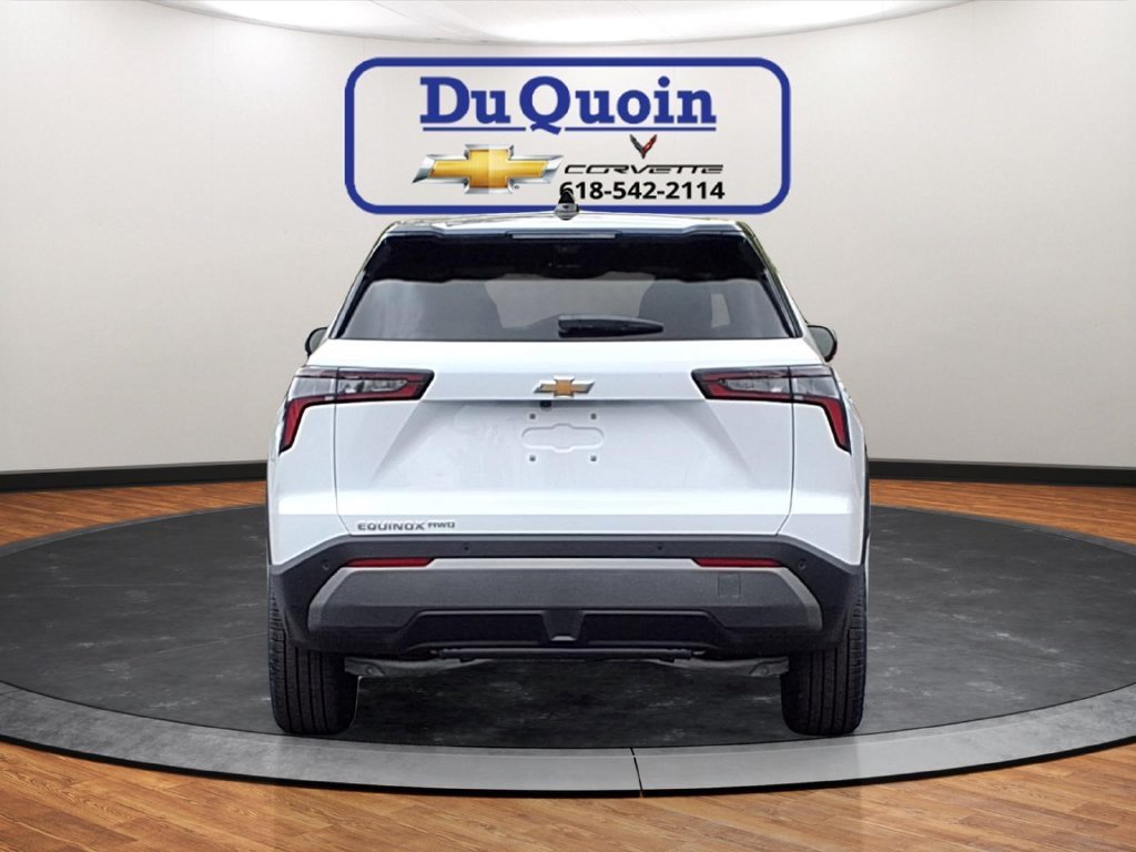 2027 Chevrolet Equinox LT - Photo 22