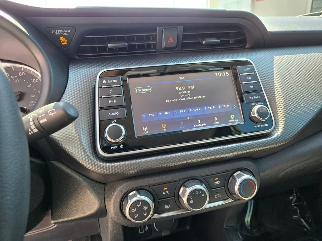 Certified Used 2020 Silver Nissan S image 24