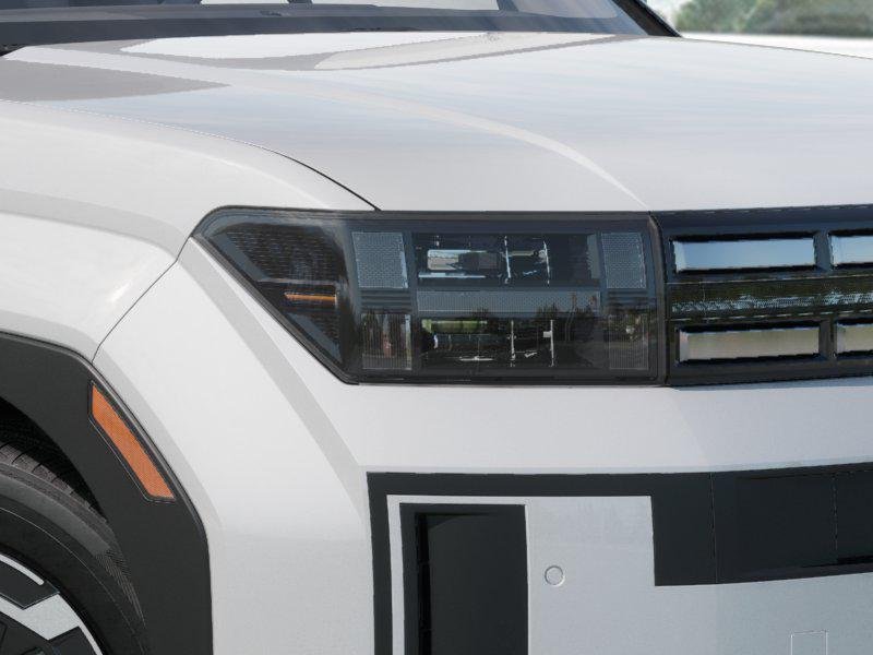 New 2027 White Hyundai SE FWD image 9