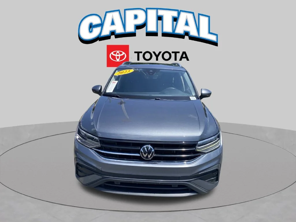 Used 2023 Gray Volkswagen 2.0T SE image 20