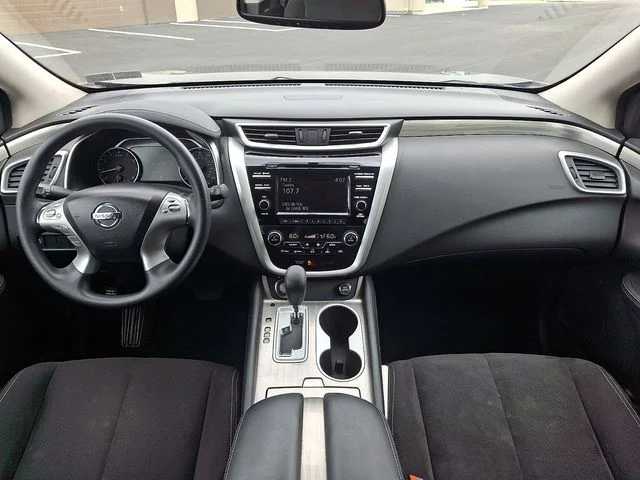 Used 2016 Brown Nissan S image 15