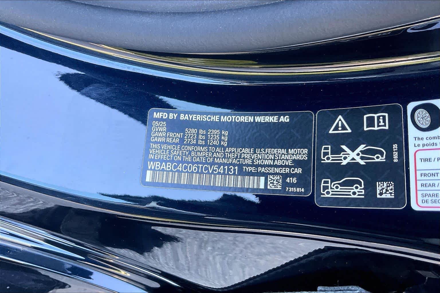 Used 2026 Carbon Black Metallic BMW M850i xDrive image 32