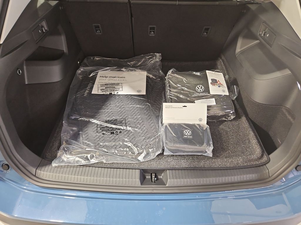 New 2026 Blue Volkswagen 2.0T SE image 21