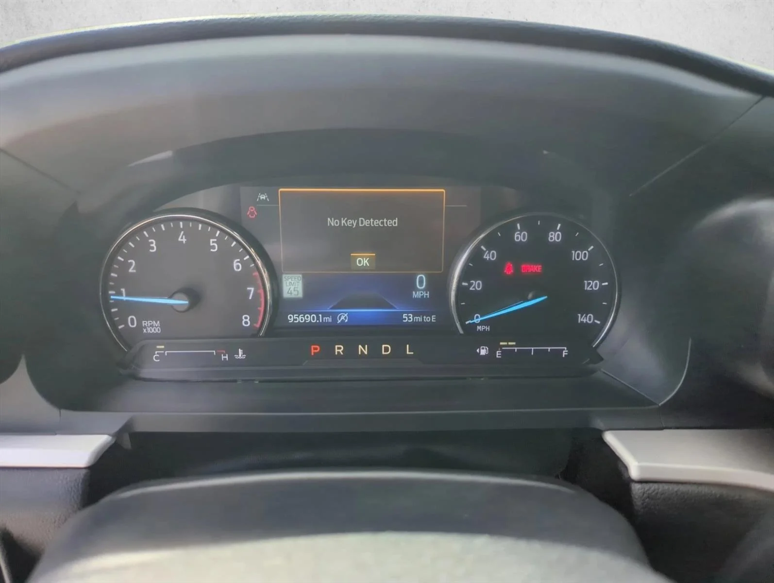Used 2021 Oxford White Ford XLT image 7