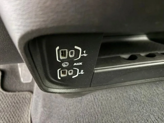 Used 2024 White Ram Laramie image 38