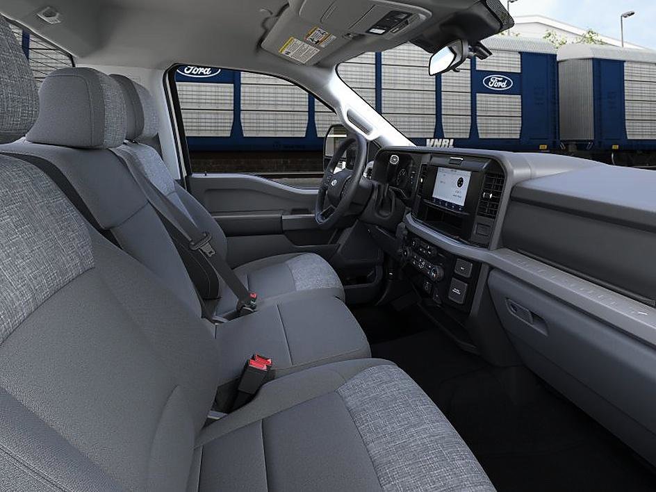 New 2026 Oxford White Ford F-350® XLT image 11