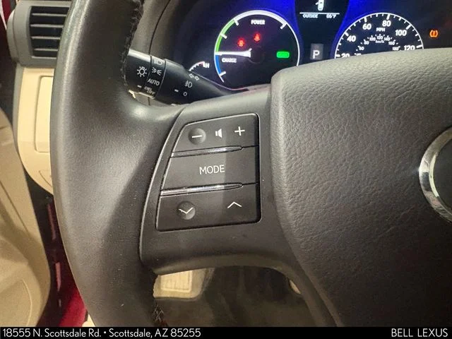 Used 2010 Red Lexus 450h image 21