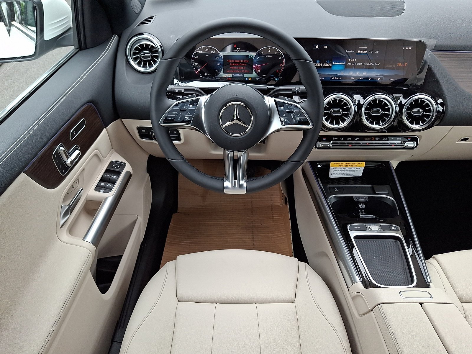 New 2026 Polar White Mercedes-Benz GLA 250 image 32