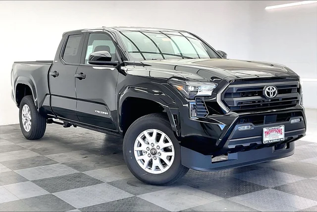 2026 Toyota Tacoma SR5 4WD