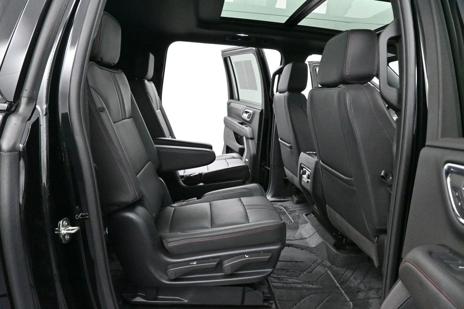 Used 2024 Black Chevrolet RST image 38