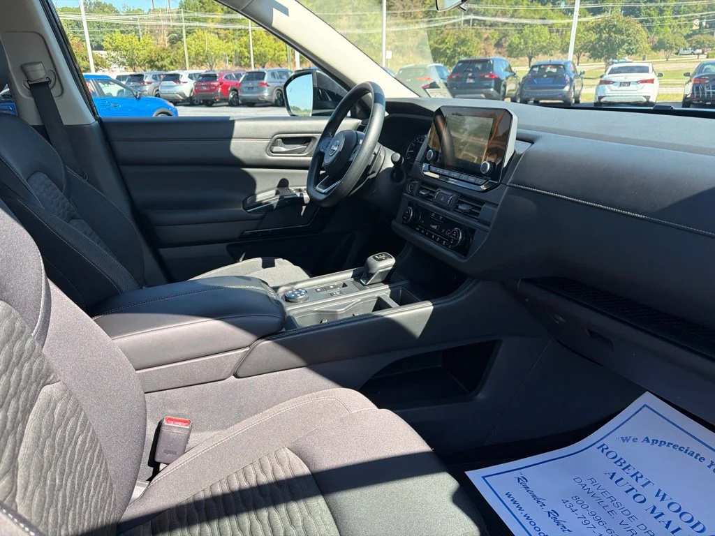 Used 2023 Super Black Nissan S image 14