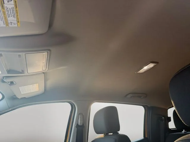 Used 2022 Orange Ford XLT image 12