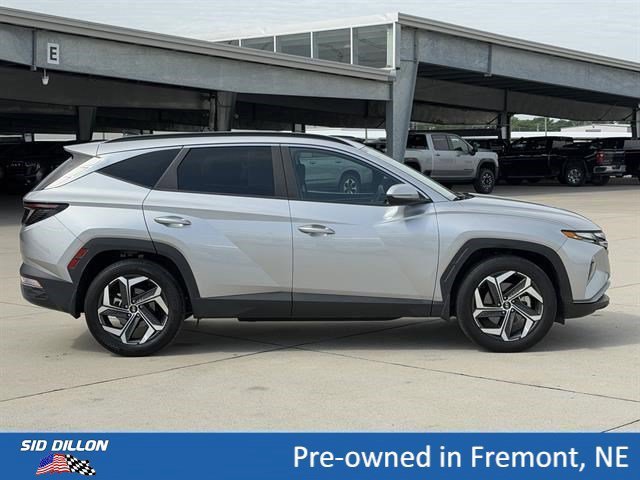 Used 2023 Shimmering Silver Hyundai SEL image 3