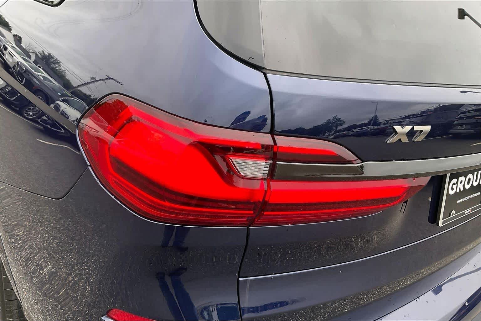 Used 2021 Tanzanite Blue II Metallic BMW M50i image 27