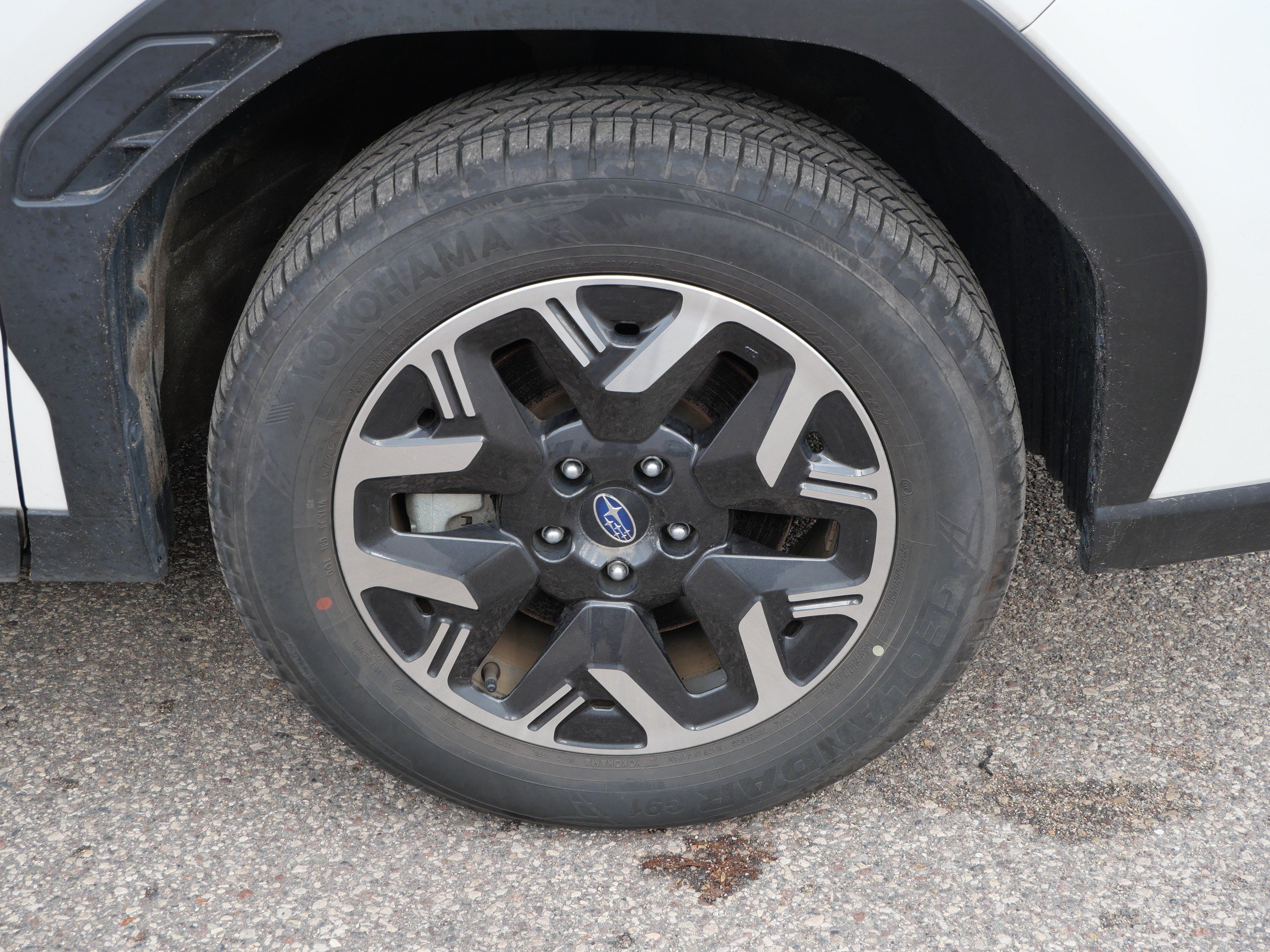 Certified Used 2025 Crystal White Pearl Subaru Premium image 15