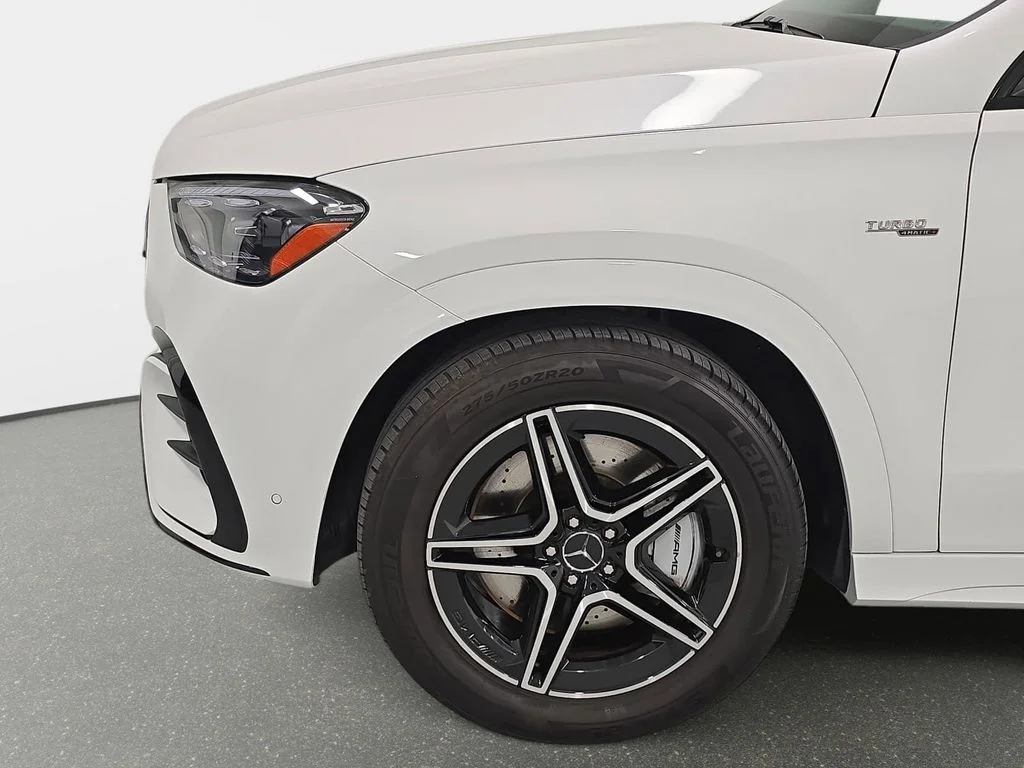 2025 Mercedes-Benz GLE AMG GLE 53 - Photo 10