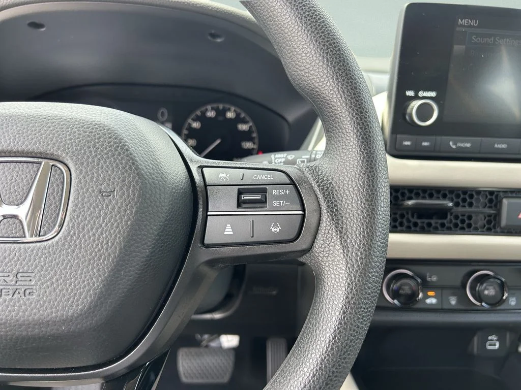 Used 2025 White Honda LX image 30