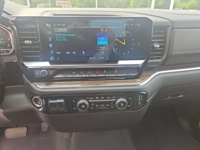 Used 2023 GLACIER BLUE METALLIC Chevrolet LT image 19