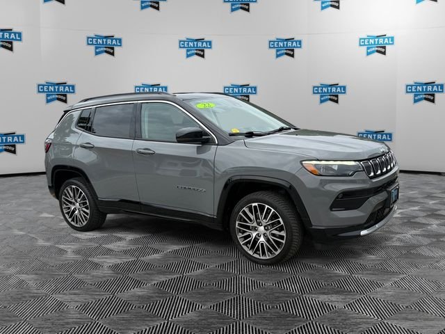 Certified Used 2022 Gray Jeep Limited image 8
