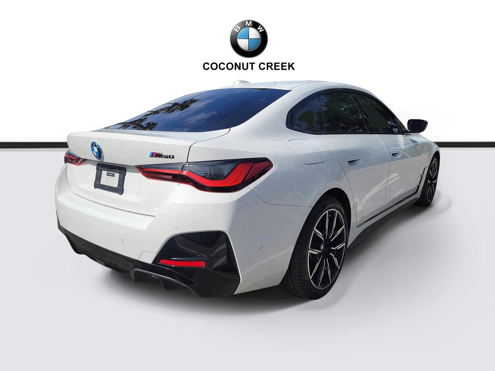 Certified Used 2024 Alpine White BMW M50 image 4