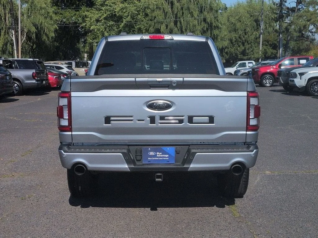 Used 2023 Silver Metallic Ford Lariat image 4