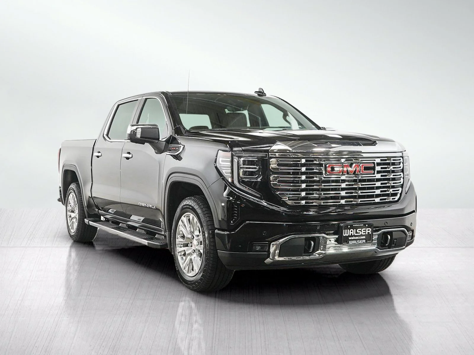 Used 2023 ONYX BLACK GMC Denali image 7