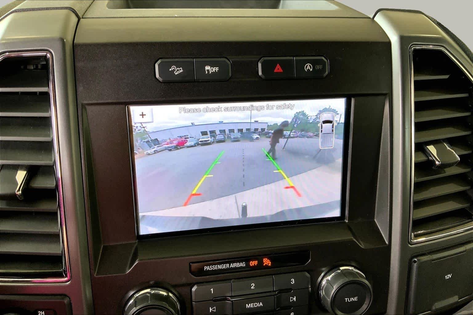 Used 2018 Ingot Silver Ford XLT image 28
