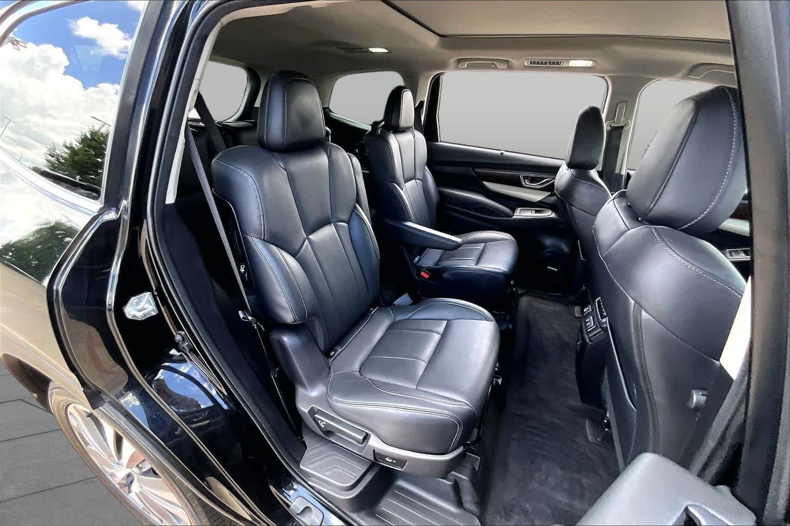 Used 2022 Crystal Black Silica Subaru Touring image 20