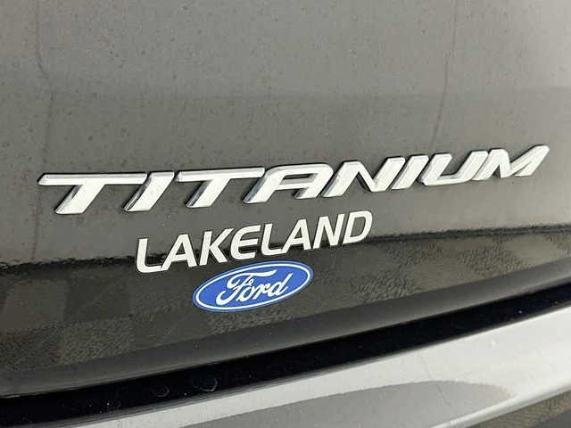 Certified Pre-Owned 2022 Ford Edge Titanium