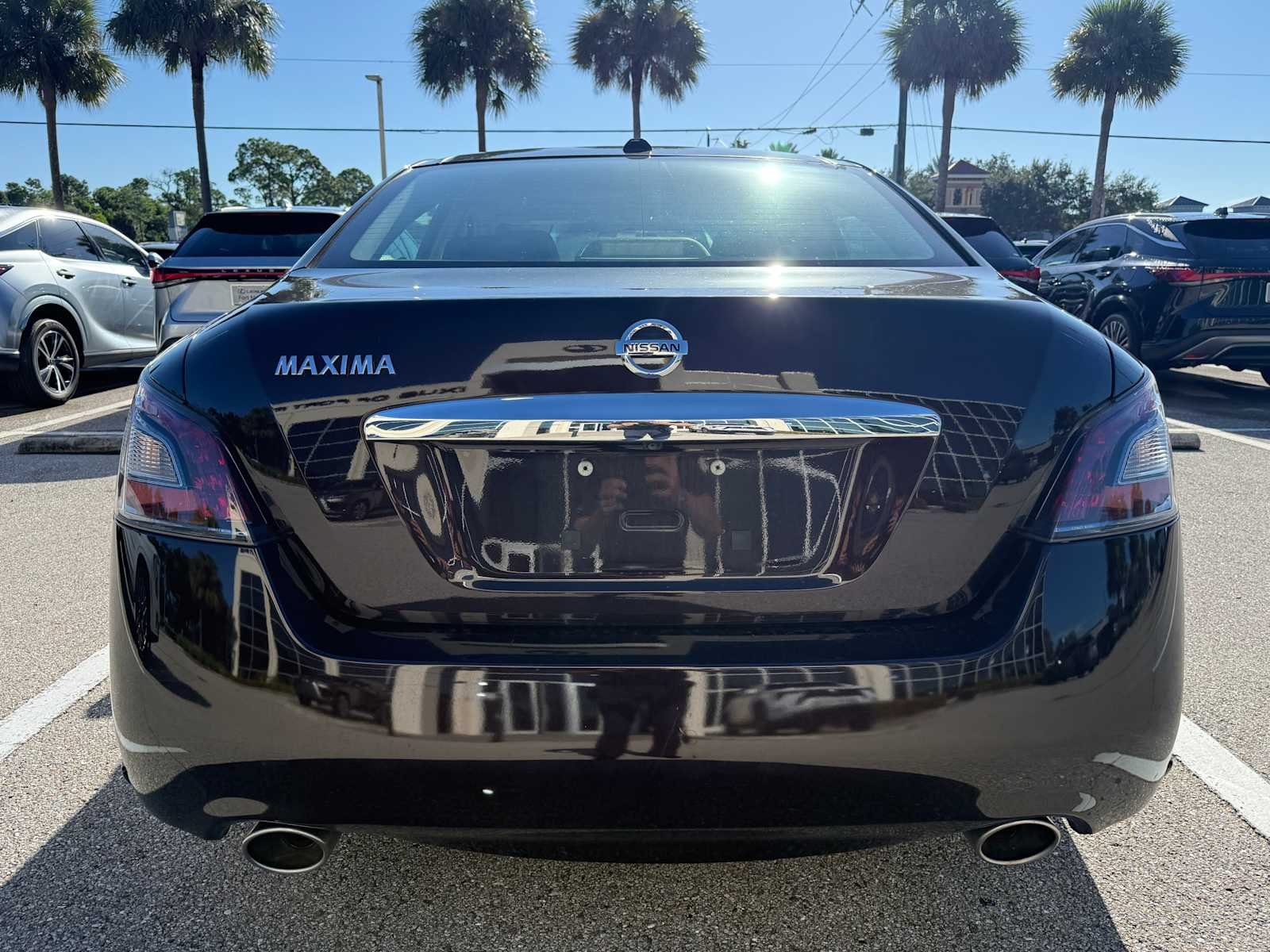 Used 2014 Crimson Black Metallic Nissan 3.5 SV w/Premium Pkg image 6