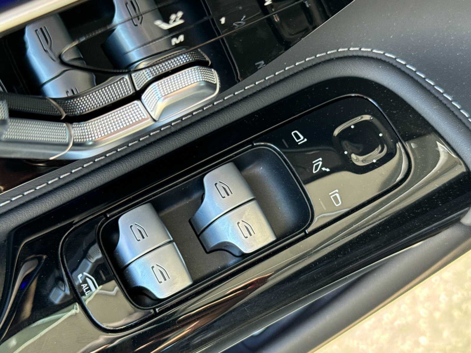 2025 Mercedes-Benz SL Mercedes-AMG - Photo 13