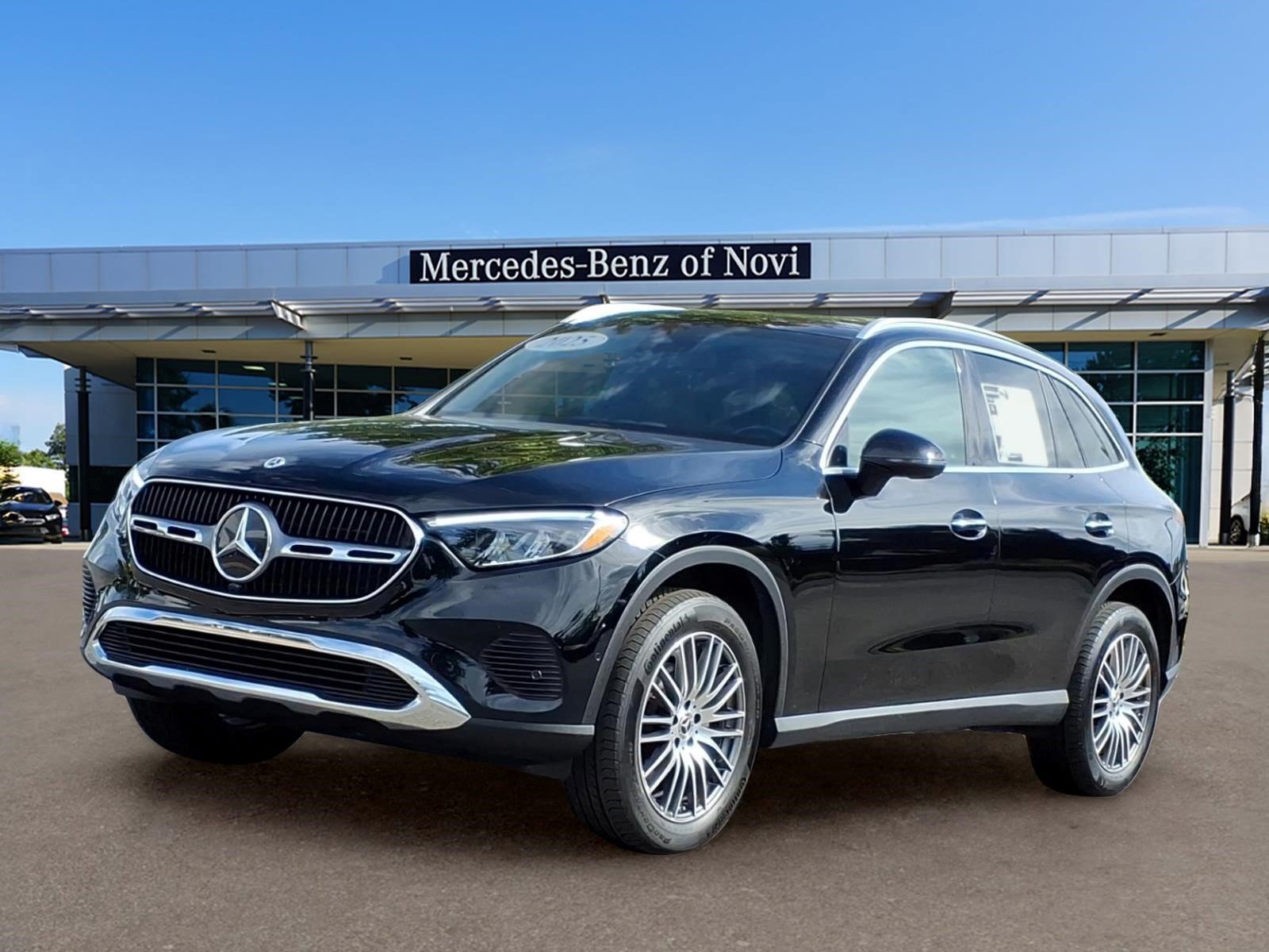 2025 Mercedes-Benz GLC