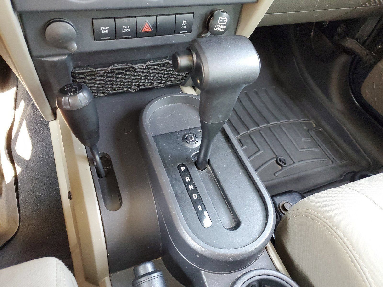 Used 2010 Gray Jeep Rubicon image 20