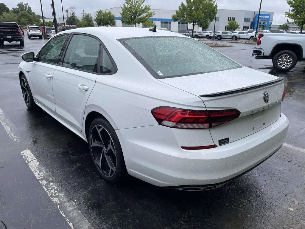 Used 2020 Pure White Volkswagen 2.0T R-Line image 4