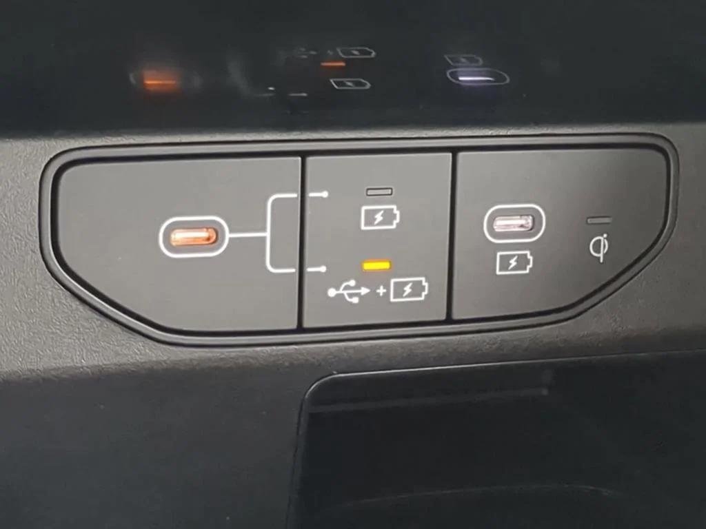 2026 Kia Sorento EX - Photo 26
