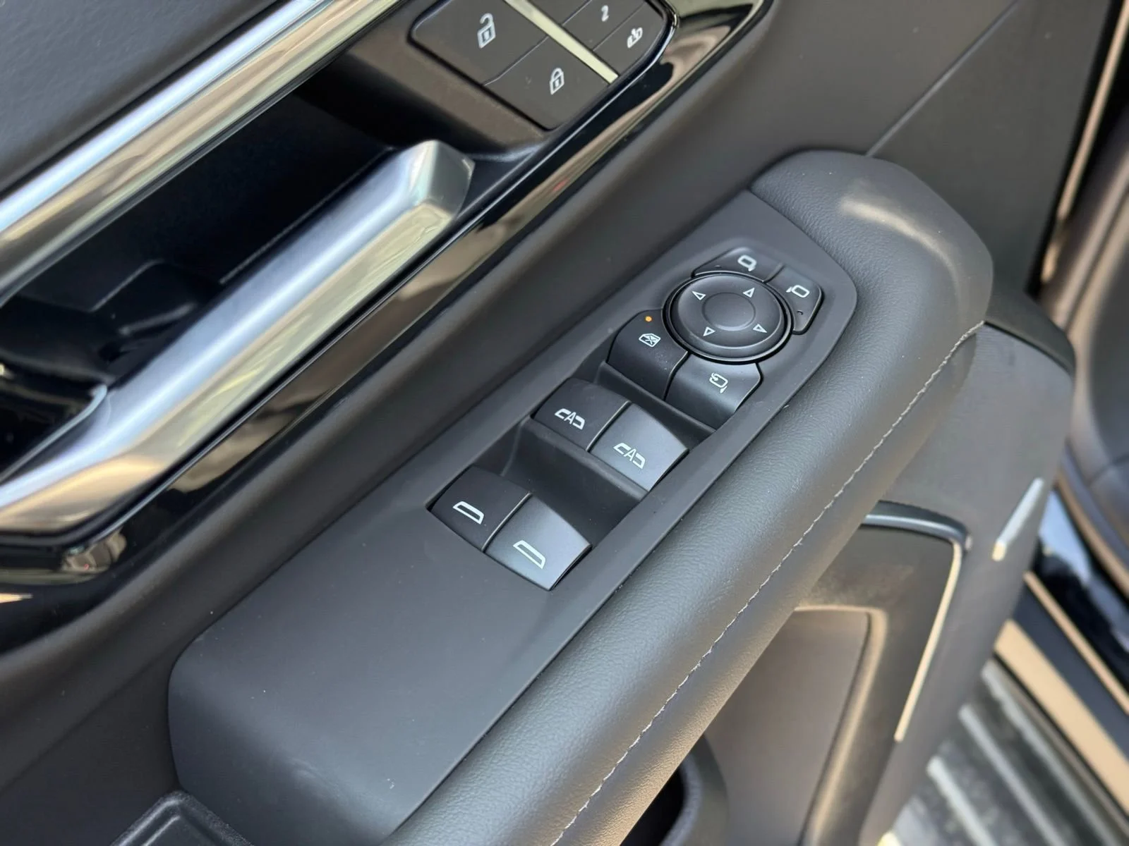 2026 Chevrolet Tahoe LT - Photo 15