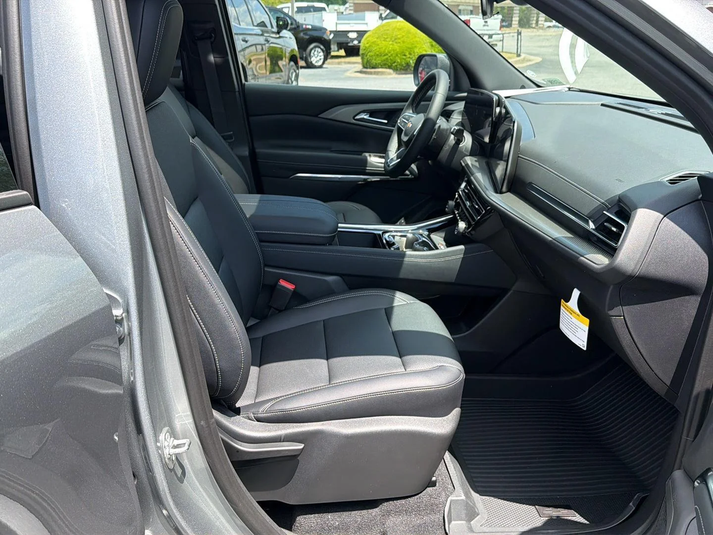New 2026 Sterling Gray Metallic Chevrolet FWD LT image 14