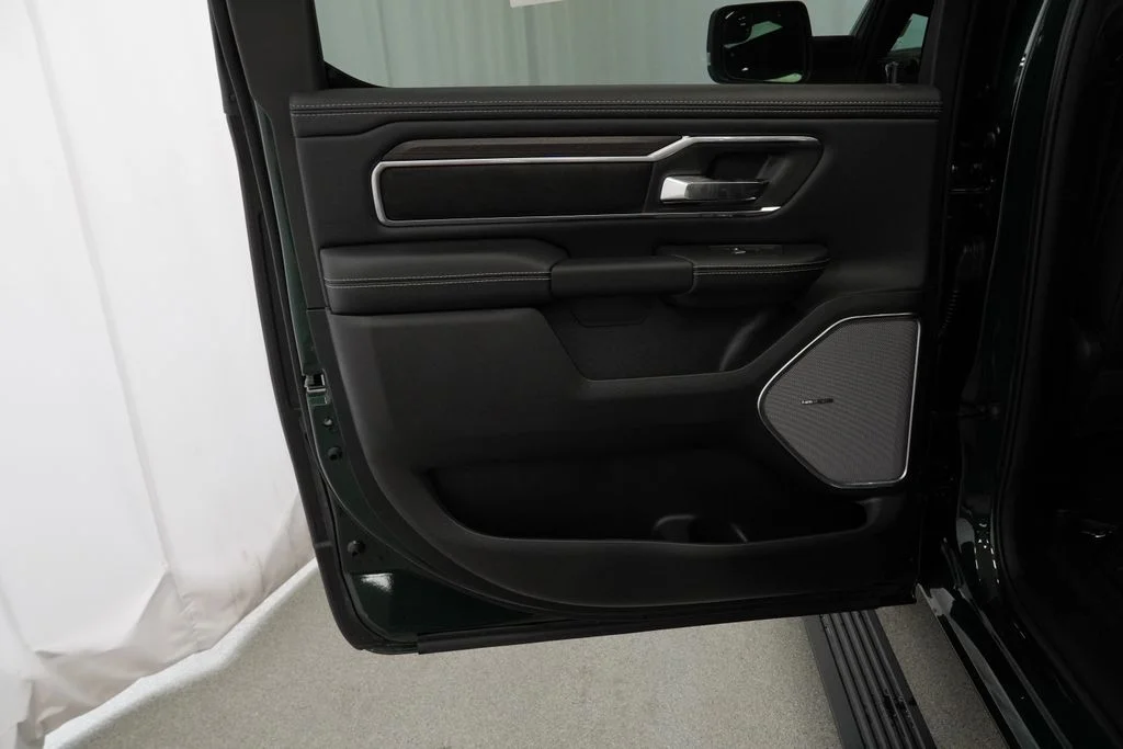New 2026 Serrano-Green Metallic Exterior Paint RAM Laramie image 31