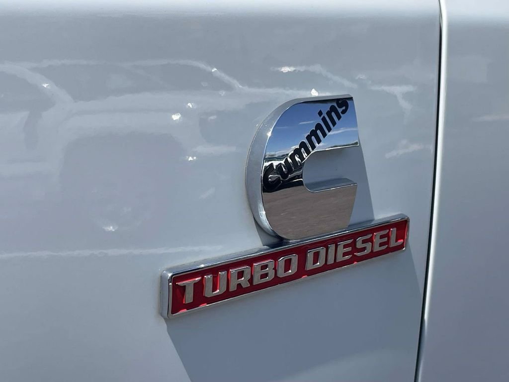 Used 2024 White Ram Big Horn image 27