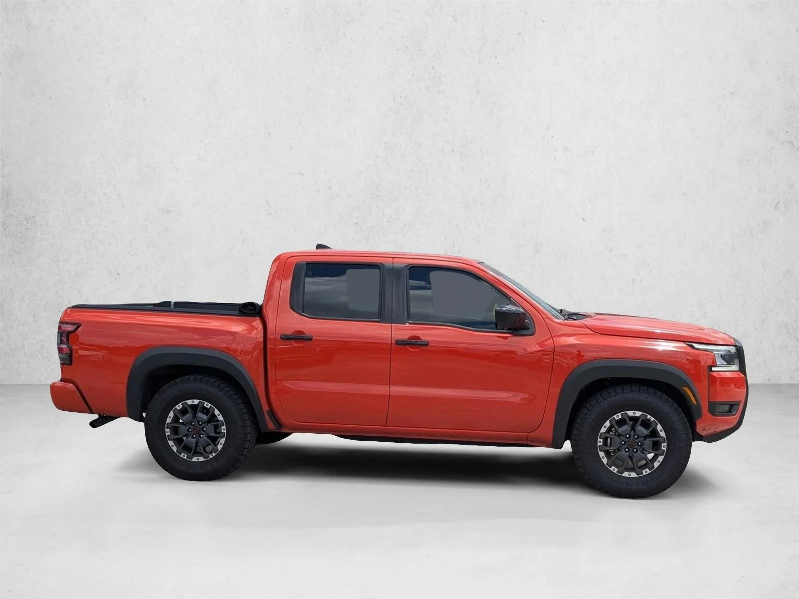 Used 2025 Afterburn Orange Nissan PRO-X image 4