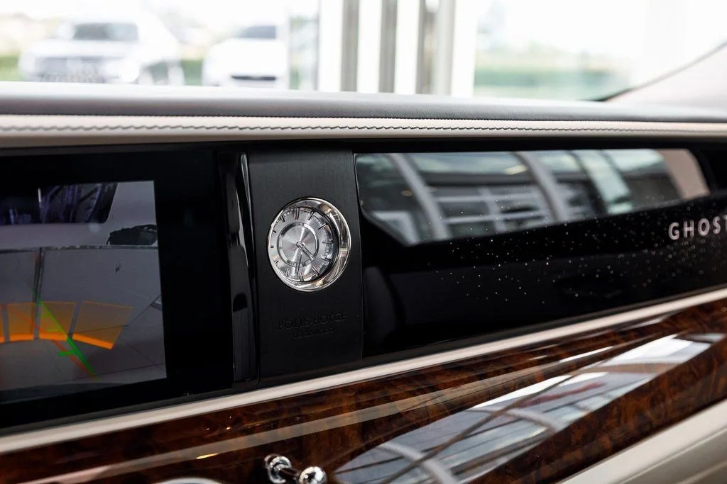 Used 2021 Midnight Sapphire Rolls-Royce  image 20