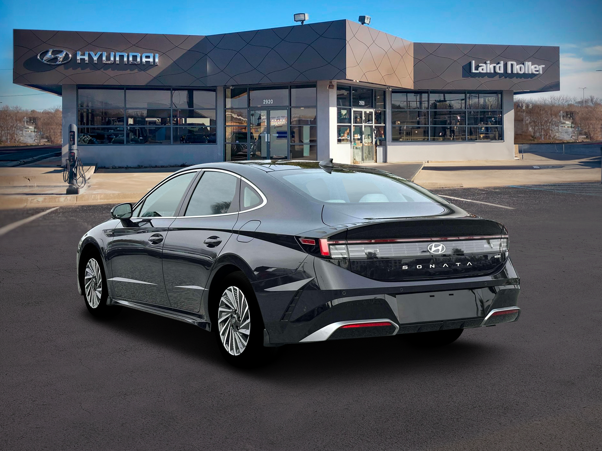 View vehicle photo 5