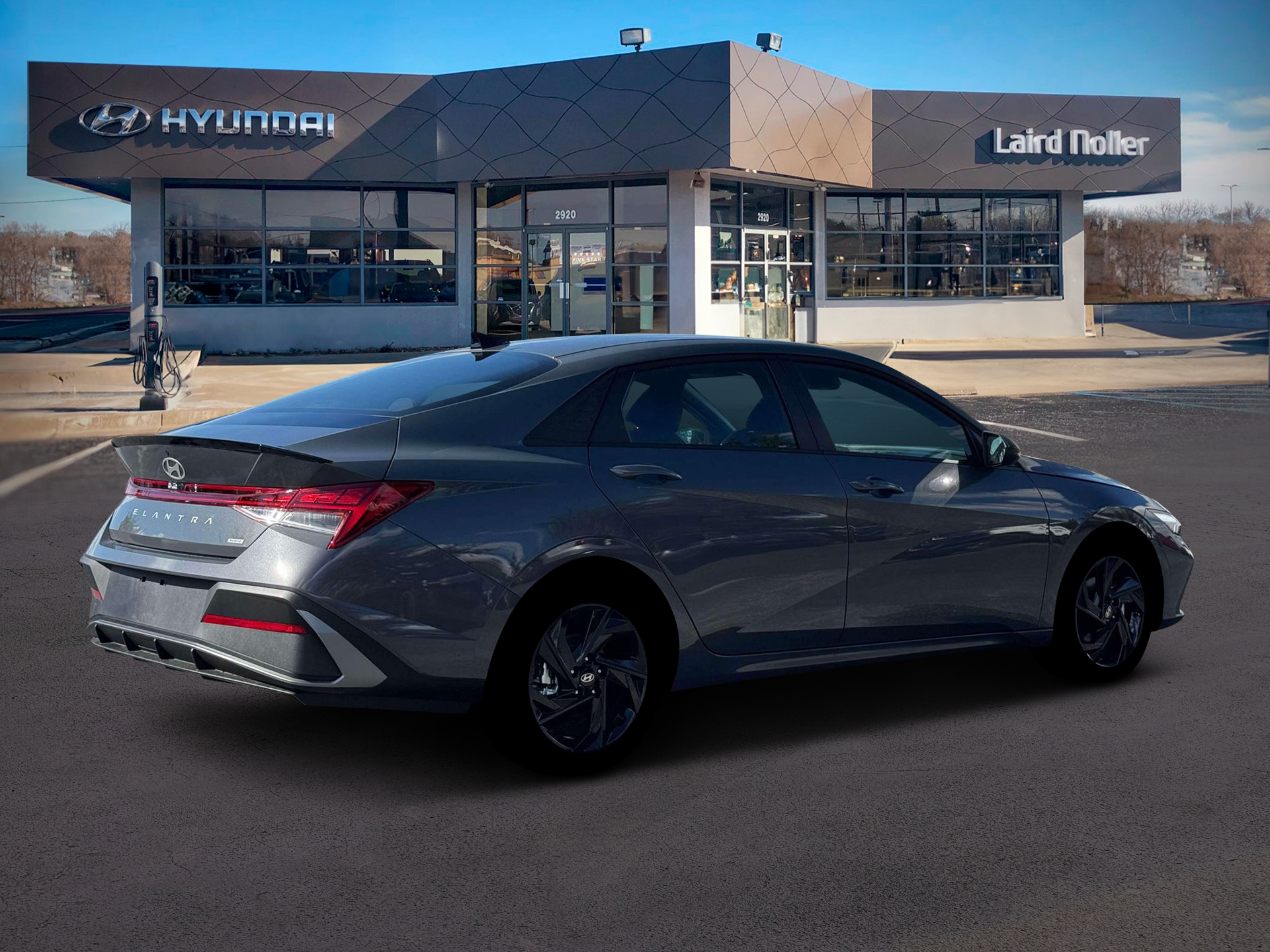 View vehicle photo 7