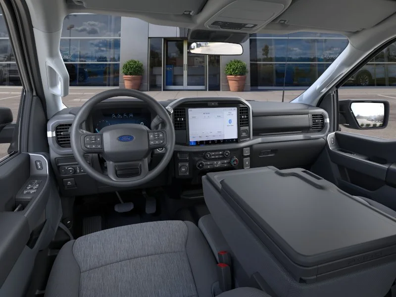 New 2026 Oxford White Ford XLT image 31