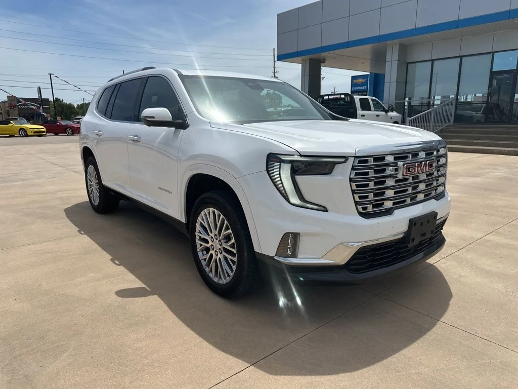 2025 GMC Acadia's photo