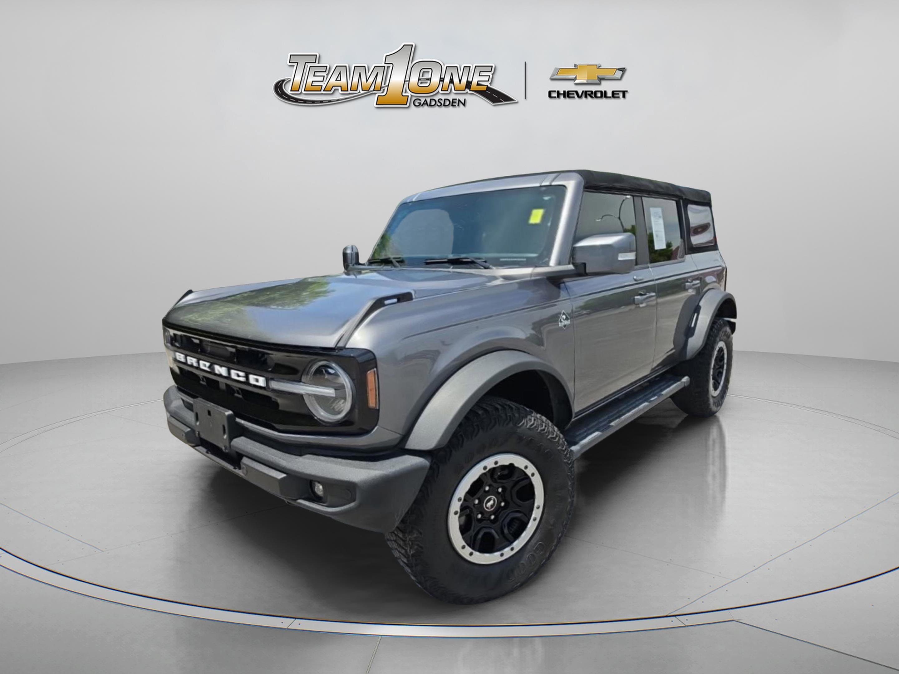 Used 2022 Gray Ford Outer Banks image 3