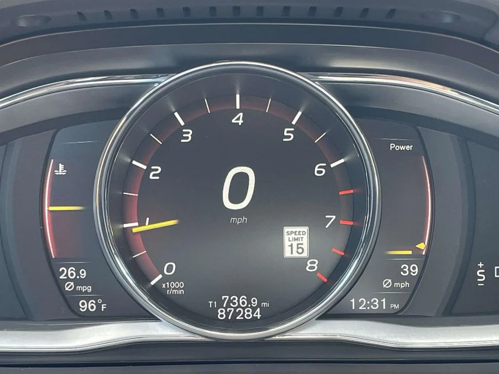 2018 Volvo S60 Platinum - Photo 16