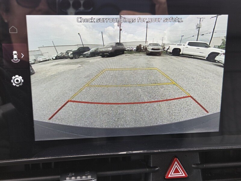Used 2023 Black Kia X-Line image 14