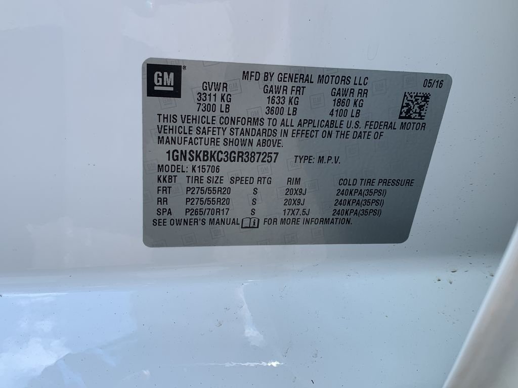 Used 2016 Summit White Chevrolet LT image 45